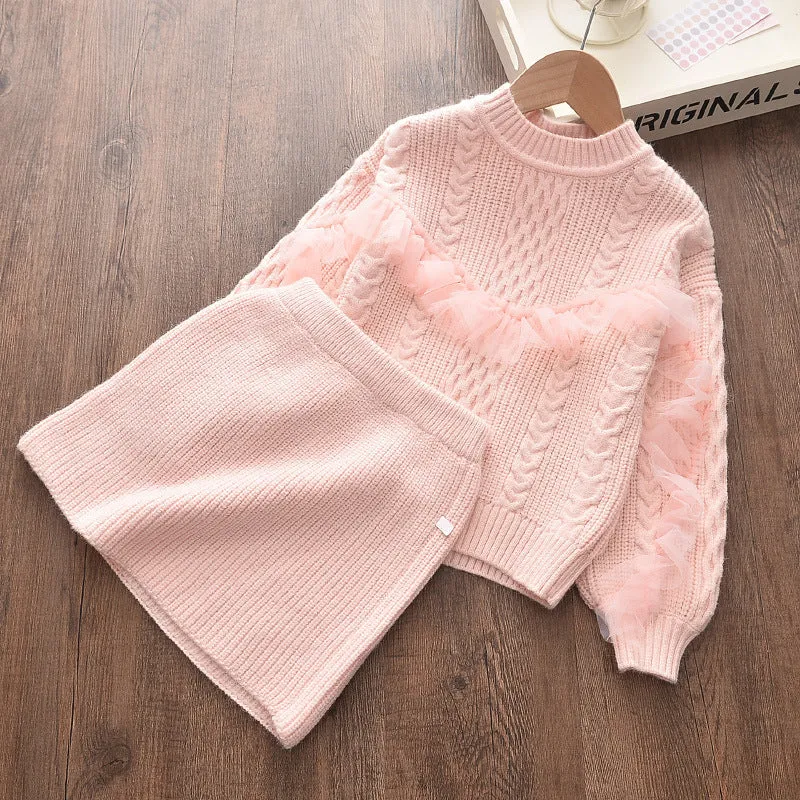 Autumn and winter new Korean girls' sweaters fashionable two-piece suits, small and medium-sized children's foreign-style sweater skirts, a consignment