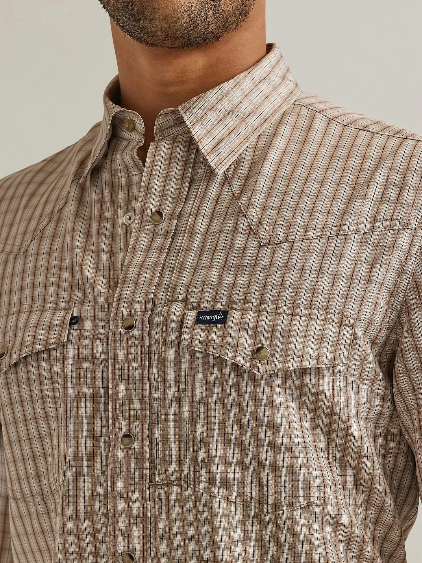 Wrangler Performance- Short Sleeve- Classic Fit-Tan